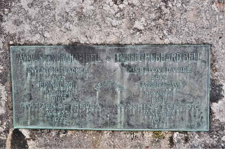 Alexander Graham Bell grave